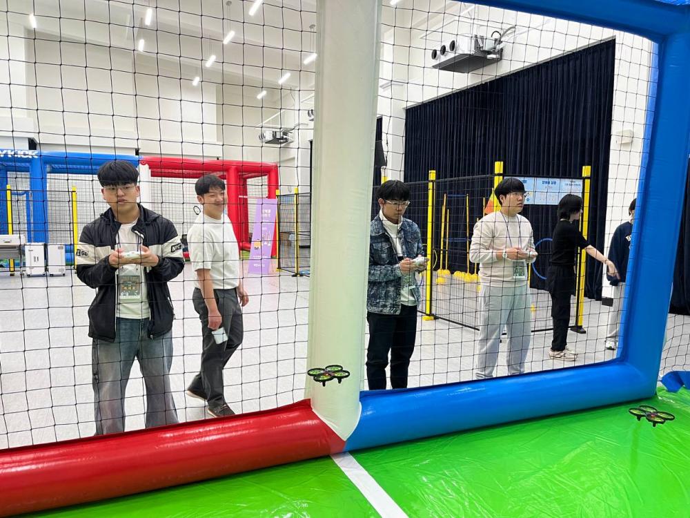 2024년 학교 밖 청소년 드론파일럿 양성과정 2기수 사진2